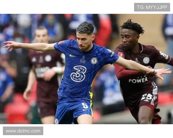 广州飞盘队在极限运动联赛中以75分稳居积分榜首位